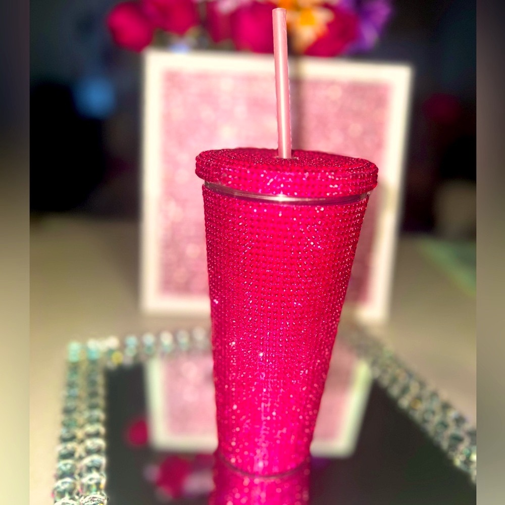 Hot pink tumblr